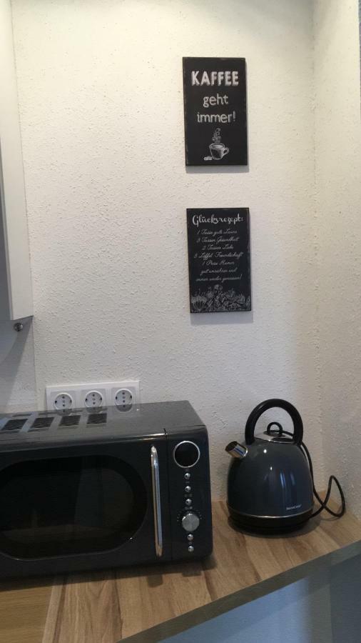 Gasthaus Kaiserhof, Zimmer & Appartament 布特亚丁根 外观 照片